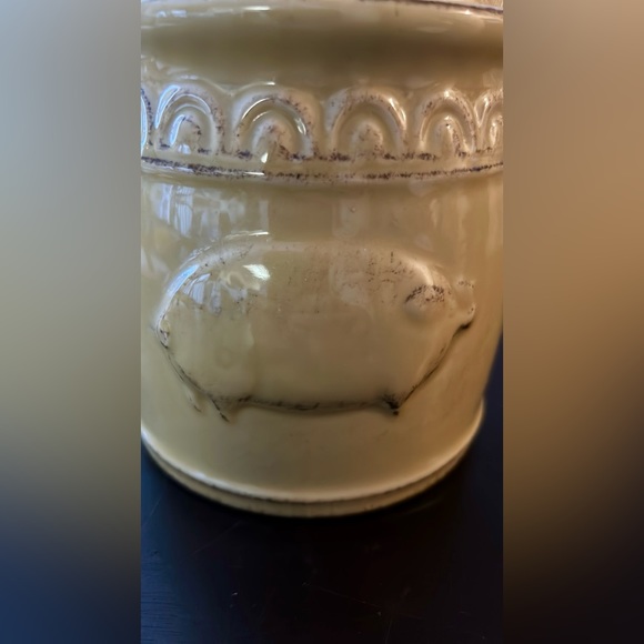 Sealed Vintage, canister with pigs. 7.5” with lid on. - Picture 3 of 10